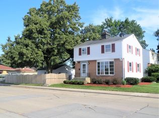 817 North St, Racine, WI 53402