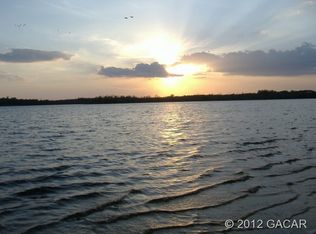 144 Gilletts Rd, Hawthorne, FL 32640