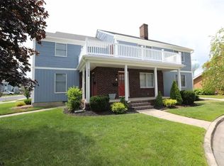 300 Windsor Dr, Ventnor City, NJ 08406