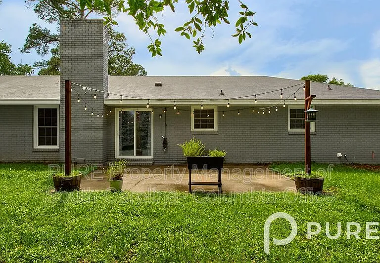 3 Village Ct — Photo 4