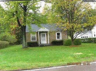 38739 Adkins Rd, Willoughby, OH 44094