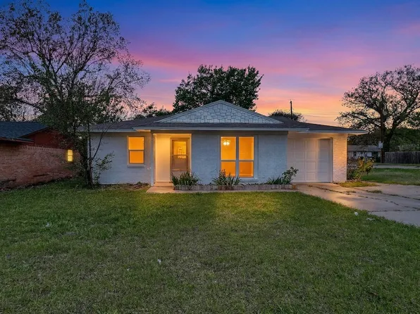 1001 Pioneer Rd, Mesquite, TX 75149