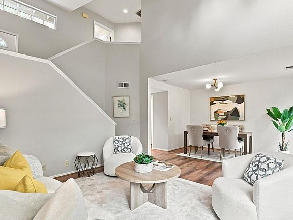 3rd image of 172 Ada Ave APT 10