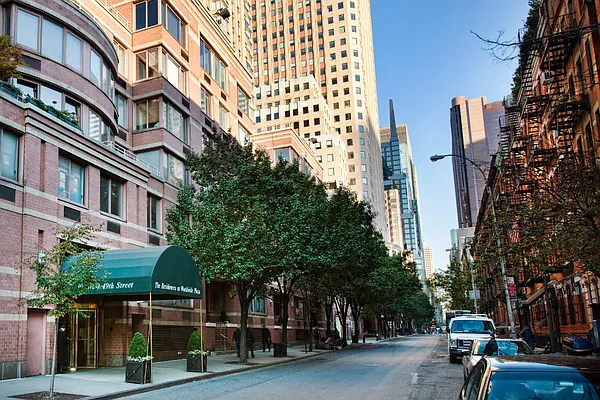 Sold by Bond New York | media 12