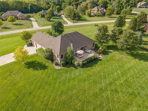 3rd image of 7074 Ashwood Ct
