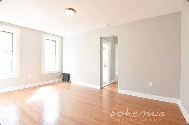 Rented by Bohemia Realty Group | media 10