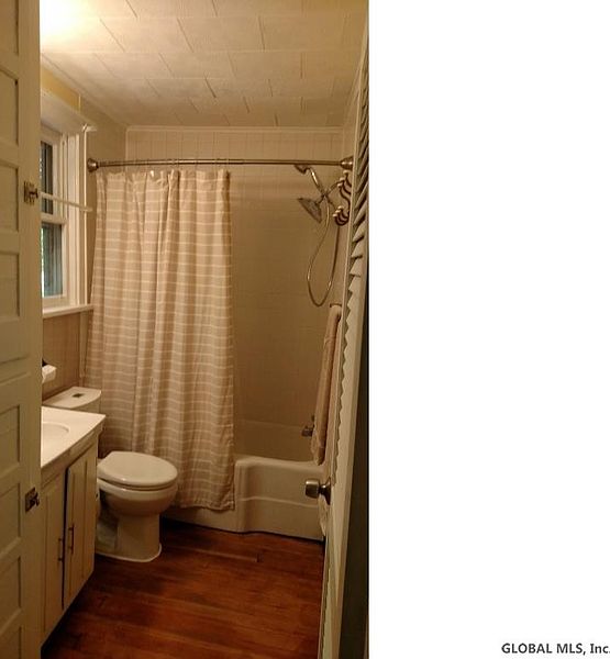 2nd image of 109 DOAK Road