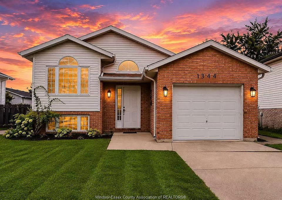 1st image of 1344 Giselle Cres