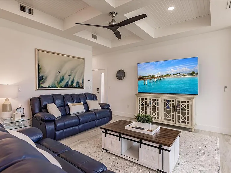 6042 W Peppertree Way #224B — Photo 4