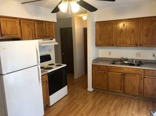 33 Manor Dr, Park View, IA 52748