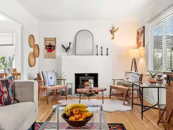 438 Richmond Pl NE, Albuquerque, NM 87106