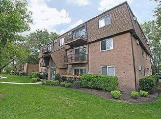 4819 W Engle Rd APT 3B, Alsip, IL 60803