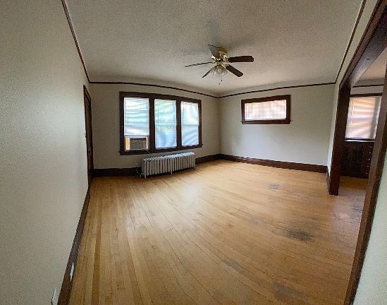 1st image of 1341 11th Ave N