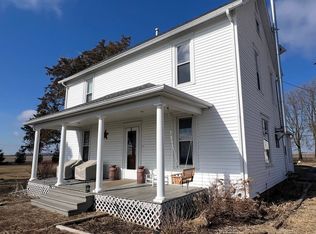 1438 E 1200 North Rd, Ivesdale, IL 61851