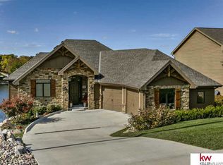 8700 Riverdale Rd, Plattsmouth, NE 68048