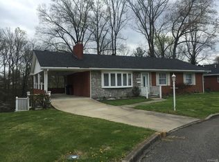 2406 Bradley Dr, Ashland, KY 41101