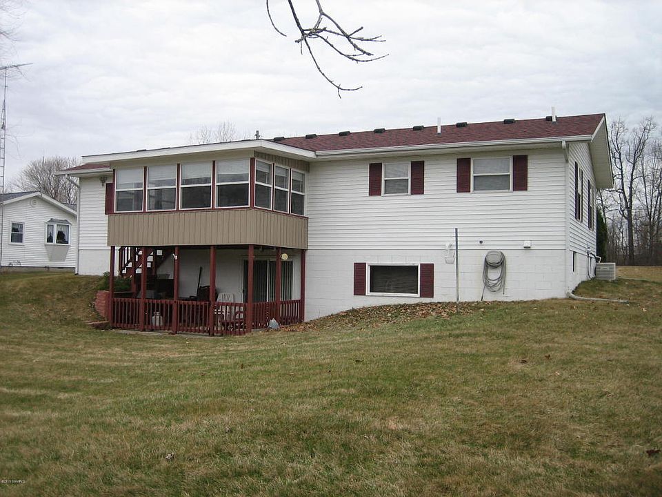1st image of 4456 Dawn Dr