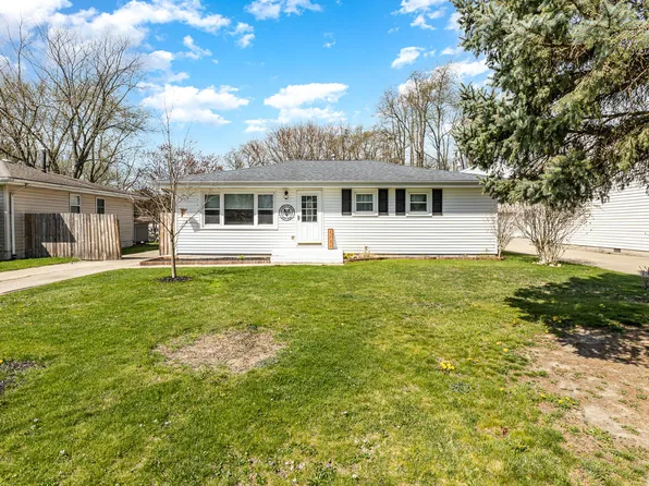 1614 Brookview Ct, Hobart, IN 46342