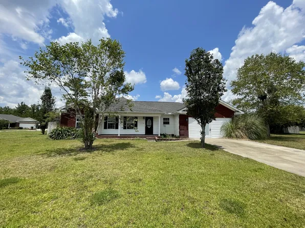 190 Madison Ave NE, Ludowici, GA 31316