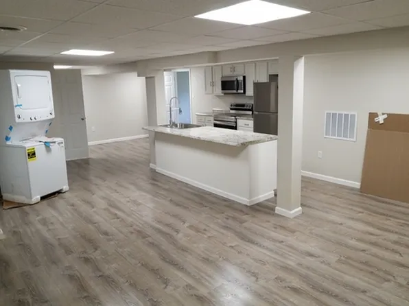 34 Cedar Ave APT G, Aliquippa, PA 15001
