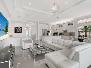 9820 Vitrail Ln, Delray Beach, FL 33446