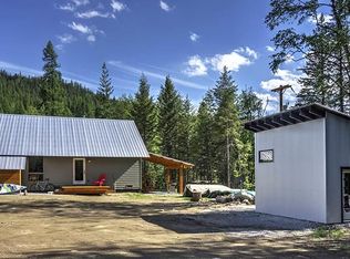 320 Coyote Creek Ln, Sandpoint, ID 83864