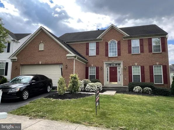 17513 Patterson Dr, Hagerstown, MD 21740