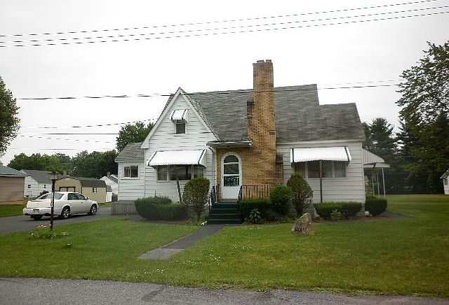 1st image of 1410 Clarendon Ave