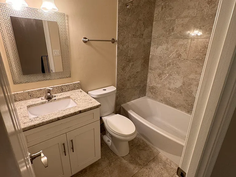 8985 Omega Ct — Photo 12