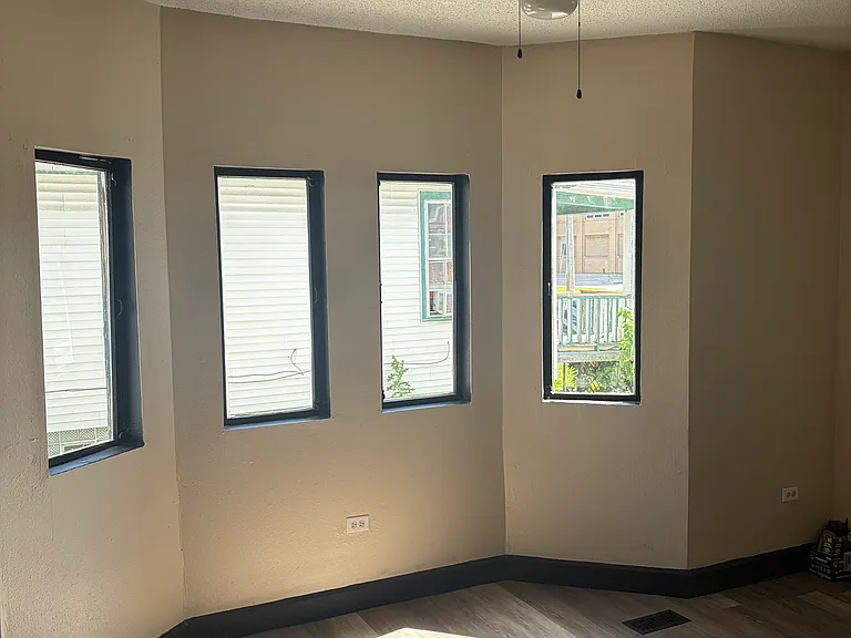 5653 Walter Ave #1 — Photo 8