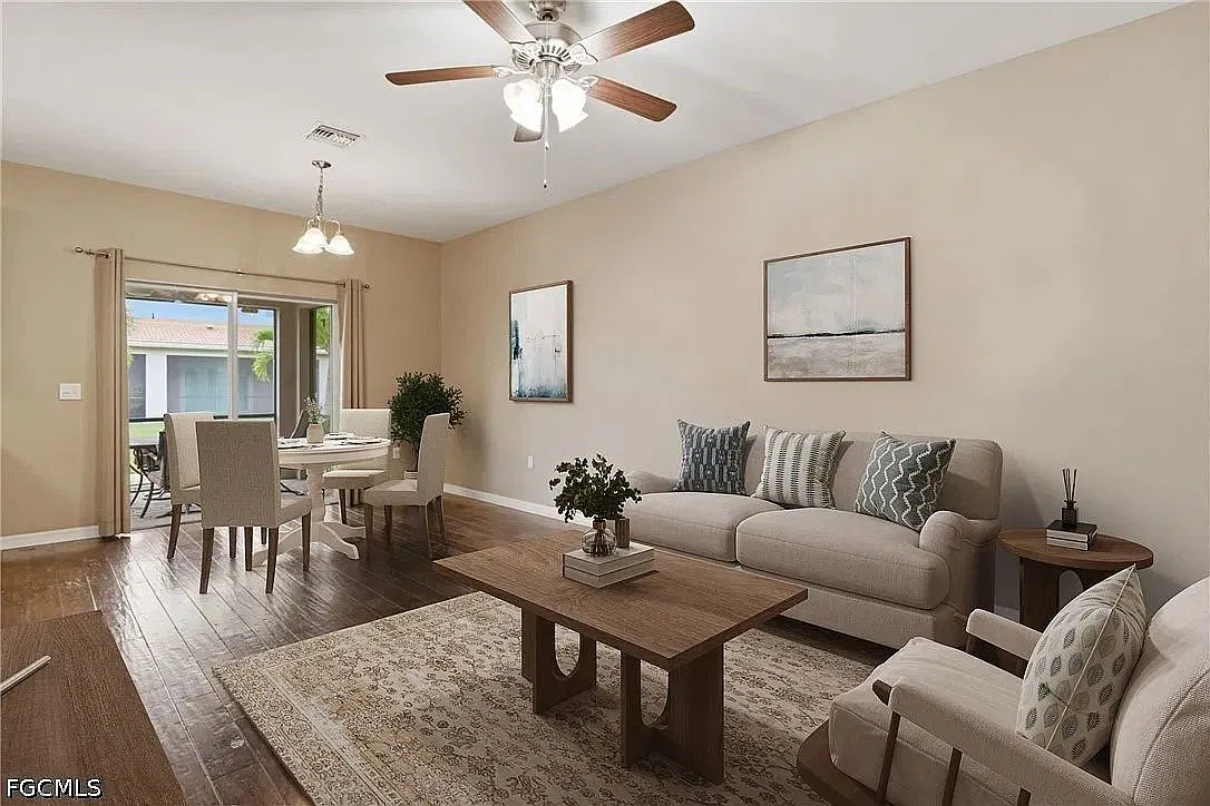 3 bed, 2.5 bath, 1313 sqft, $1,975 — Photo 2