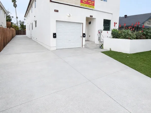 5915 Denver Ave, Los Angeles, CA 90044