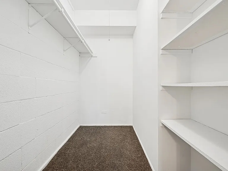 Linden Park Apartments — Photo 27