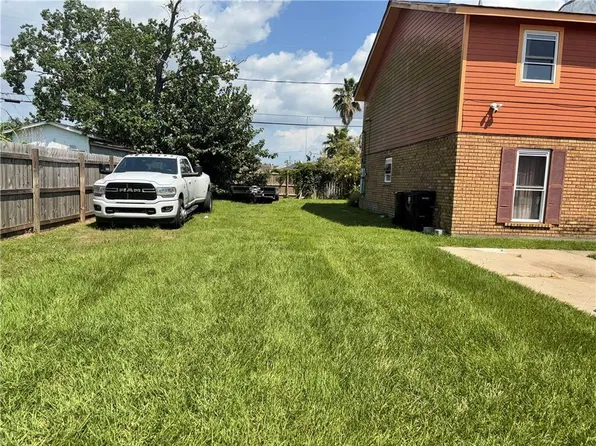 3625 Juno Dr, Chalmette, LA 70043