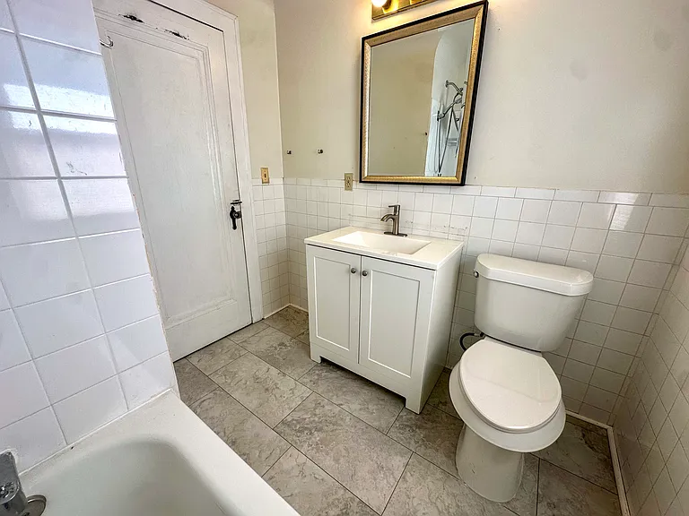 4200 Milford Ave #1 — Photo 16