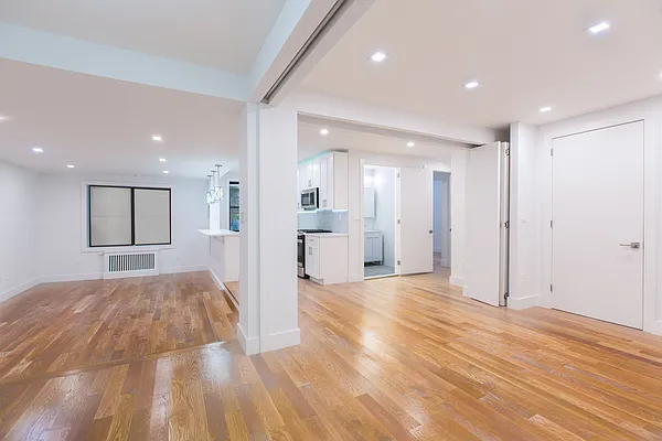 Sold by NY Best Deal Realty LLC | media 6