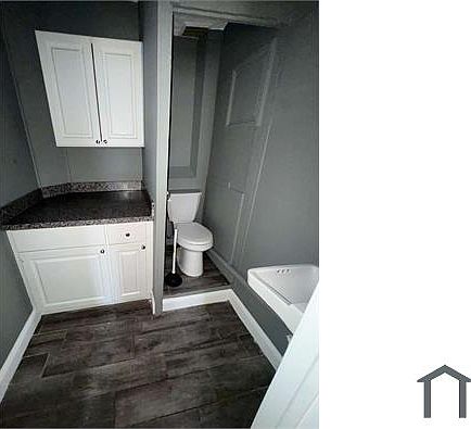 2nd image of 465 Lafayette St #1