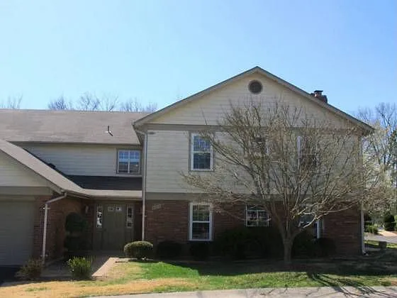 8814 Pardee Forest Dr APT D photo 1