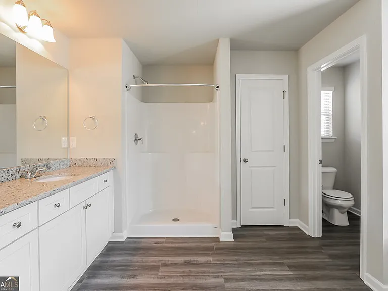 317 Nutwood Trce — Photo 11