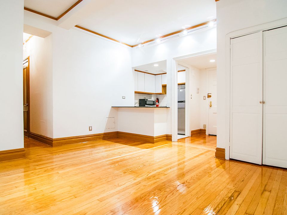 1st image of 152 W 58th St APT 5B