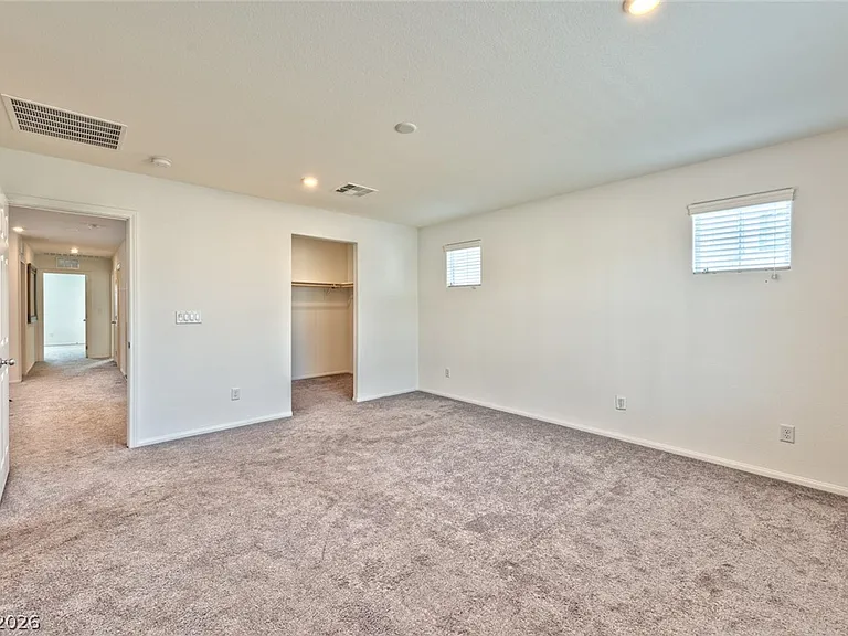 10640 Sariah Skye Ave — Photo 11