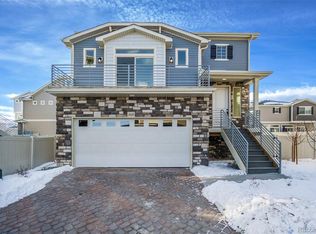3520 Streamwood Dr, Johnstown, CO 80534