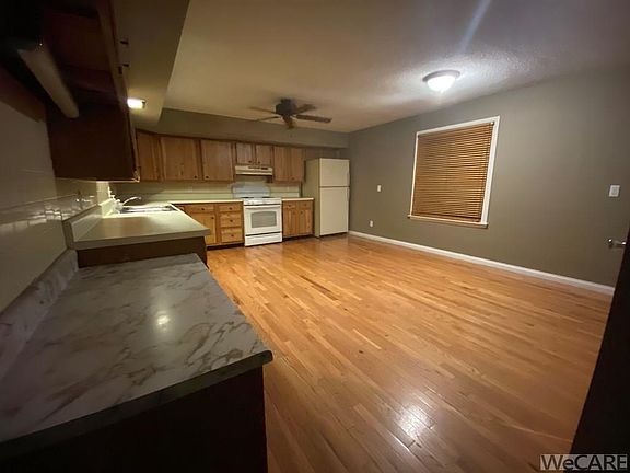 3rd image of 2596 Sharon Rose Dr