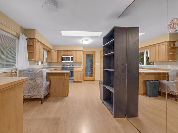 2nd image of 12259 252nd St
