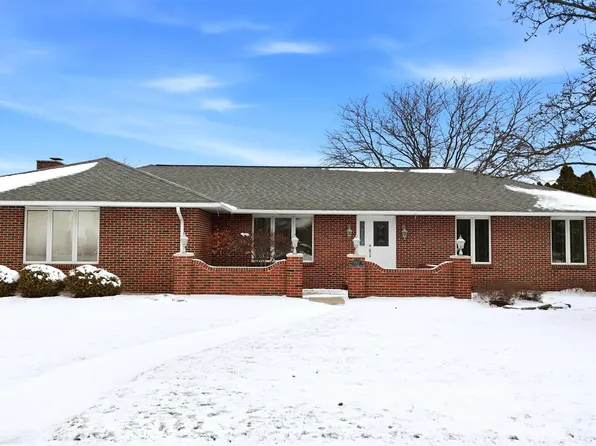 1417 Monte Carlo Dr, Van Wert, OH 45891
