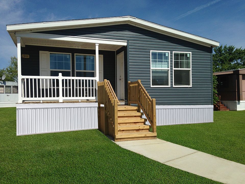 2nd image of 2100 Stephenson Hwy #268