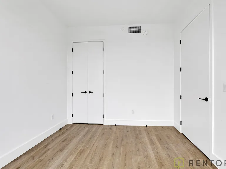 60 Cedar St #501F — Photo 9