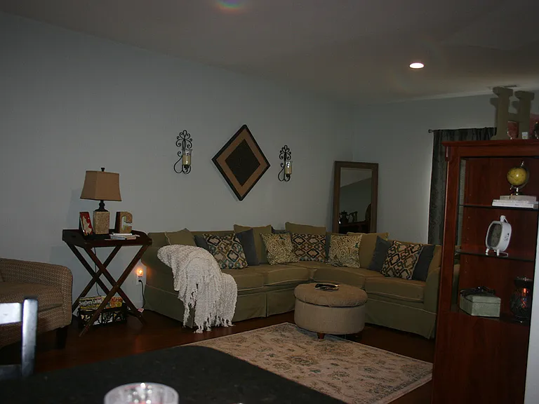 1407 Poplar St — Photo 5