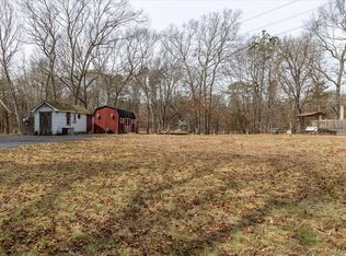 309 Primrose Path, Manorville, NY 11949
