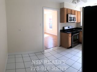8039 Knox Ave N #2, Skokie, IL 60076